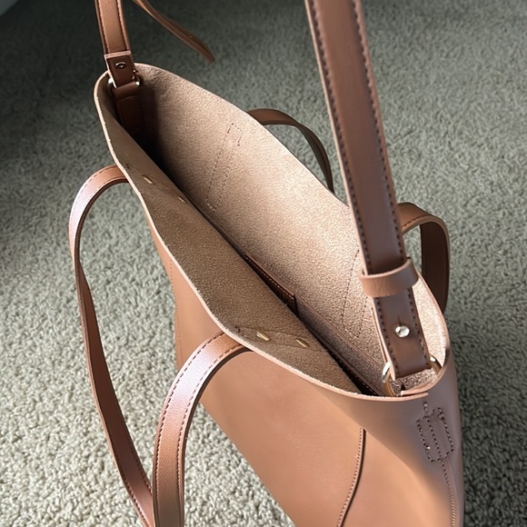 Tan Henny + Lev bag - Picture 6 of 7